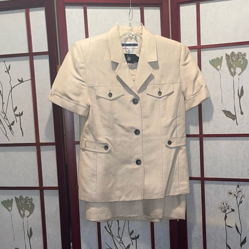 Women’s 2 pc linen/rayon mix safari skirt suit